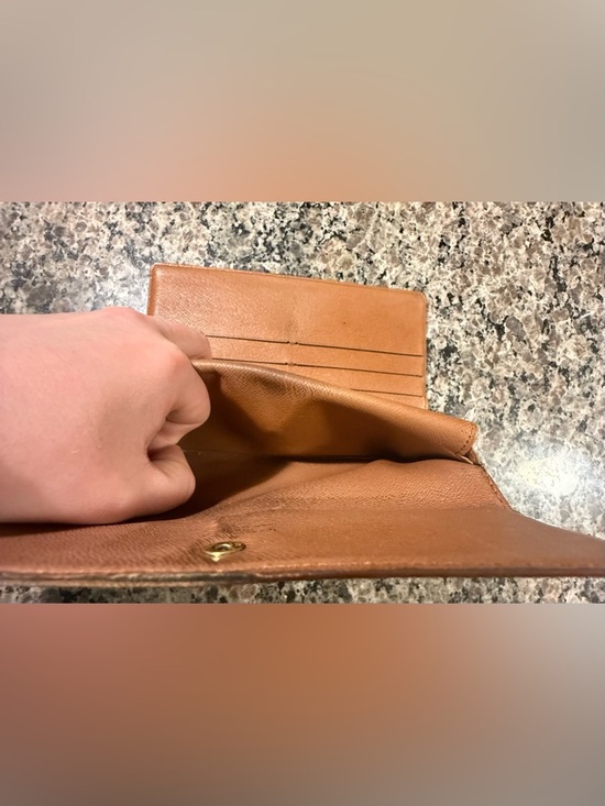 Vintage Louis Vuitton Trifold Wallet - Picture 11 of 14